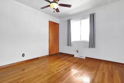 3068 Marwick Road, Columbus, OH 43232 - Photo 9