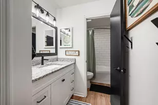 1946 Rockdale Dr, Columbus, OH 43229 - Photo 21