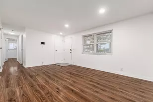 362 Banbury Dr, Columbus, OH 43230 - Photo 3