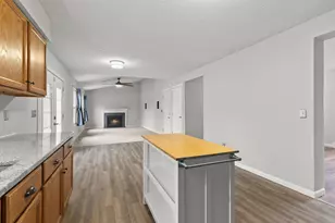 4289 Demorest Highlands Ln, Grove City, OH 43123 - Photo 7