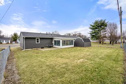 1121 W Sandusky Avenue, Bellefontaine, OH 43311 - Photo 23