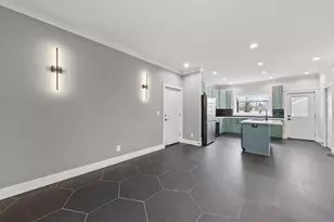 531 Emmit Ave, Columbus, OH 43228 - Photo 3