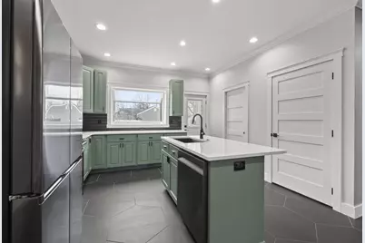 531 Emmit Avenue, Columbus, OH 43228 - Photo 7