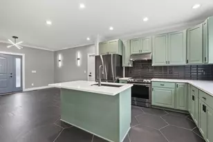 531 Emmit Ave, Columbus, OH 43228 - Photo 11