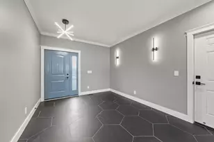 531 Emmit Ave, Columbus, OH 43228 - Photo 5