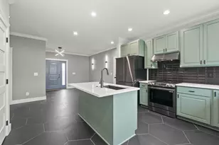 531 Emmit Ave, Columbus, OH 43228 - Photo 9