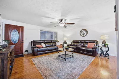 2883 Valley Green Drive, Columbus, OH 43207 - Photo 7