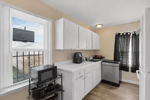 2422 Joyce Ave, Columbus, OH 43211 - Photo 3