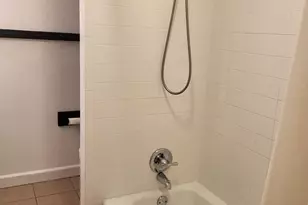 2375 Woodbrook Cir S, Columbus, OH 43223 - Photo 15