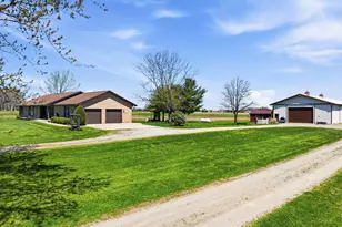 348 Grassy Run Rd, Sabina, OH 45169 - Photo 5