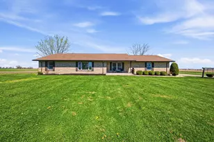 348 Grassy Run Rd, Sabina, OH 45169 - Photo 1