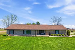 348 Grassy Run Rd, Sabina, OH 45169 - Photo 3