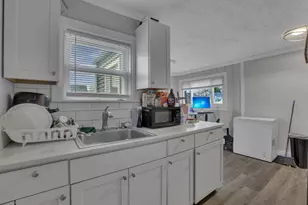 2532 Renwood Pl, Columbus, OH 43211 - Photo 11