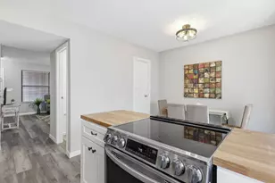 717 Alta View Ct, Columbus, OH 43085 - Photo 13