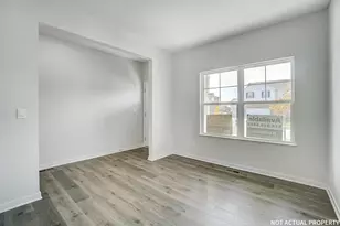 1239 Stratford Wy, London, OH 43140 - Photo 3