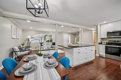 2899 Granada Hills Drive, Columbus, OH 43231 - Photo 9