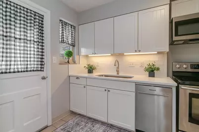 1872 Kentwell Road, Columbus, OH 43221 - Photo 11