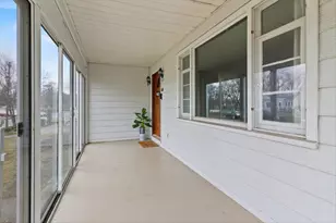 617 S Madriver St, Bellefontaine, OH 43311 - Photo 5