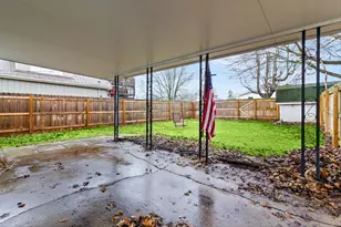 617 S Madriver St, Bellefontaine, OH 43311 - Photo 29