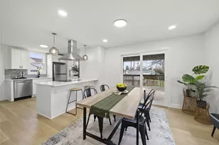 2712 Eakin Rd, Columbus, OH 43204 - Photo 9