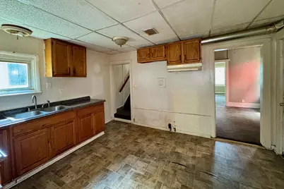 211 E Central Avenue, Delaware, OH 43015 - Photo 3