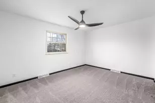 1439 Firwood Dr, Columbus, OH 43229 - Photo 35