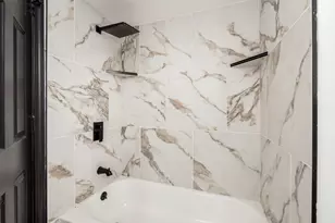 1439 Firwood Dr, Columbus, OH 43229 - Photo 39