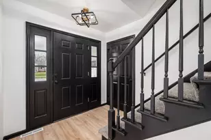 1439 Firwood Dr, Columbus, OH 43229 - Photo 7