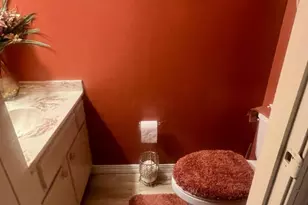 4852 Snowbird Cir, Columbus, OH 43229 - Photo 5