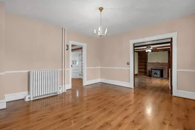 39 E Sandusky Street, Fredericktown, OH 43019 - Photo 11