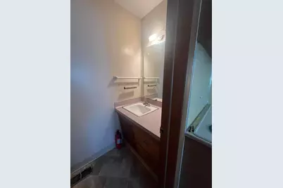 570 S Westgate Avenue, Columbus, OH 43204 - Photo 9