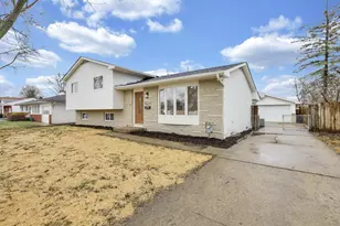 5524 Driftwood Rd, Columbus, OH 43229 - Photo 3