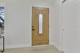 5524 Driftwood Rd, Columbus, OH 43229 - Photo 5