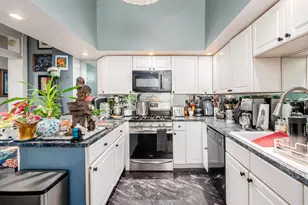 230 N 17th St, Columbus, OH 43203 - Photo 9