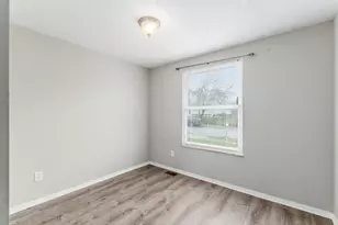 1722 Hollow Run Dr, Columbus, OH 43223 - Photo 25