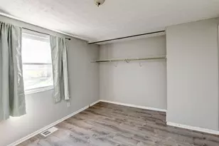 1722 Hollow Run Dr, Columbus, OH 43223 - Photo 17