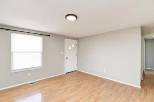 1722 Hollow Run Dr, Columbus, OH 43223 - Photo 5