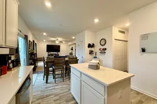 458 Quincy Cir, London, OH 43140 - Photo 25