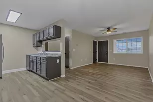 4363 Seahorse Ln, Groveport, OH 43125 - Photo 7