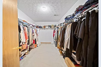 4668 Kenross Drive, Columbus, OH 43207 - Photo 35