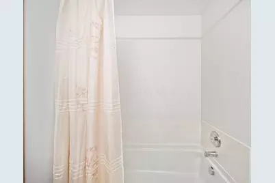 4668 Kenross Drive, Columbus, OH 43207 - Photo 33