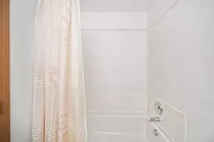 4668 Kenross Dr, Columbus, OH 43207 - Photo 33