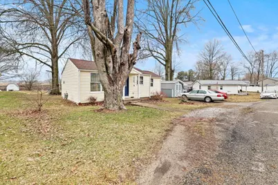 106 Sunset Drive, Hebron, OH 43025 - Photo 3