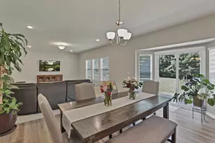 342 Isaac Tharp St, Pataskala, OH 43062 - Photo 17