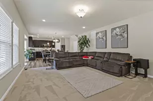 342 Isaac Tharp St, Pataskala, OH 43062 - Photo 13