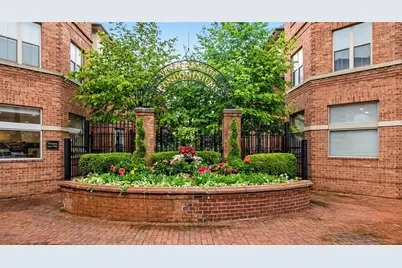 50 W Russell Street, Columbus, OH 43215 - Photo 33