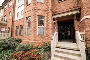 50 W Russell St, Columbus, OH 43215 - Photo 1