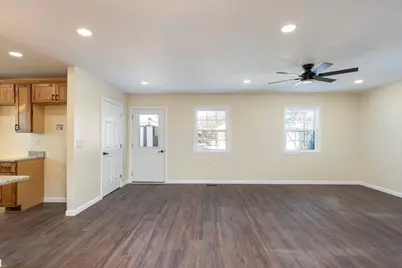 6631 Fascination Way, Paint Township, OH 45133 - Photo 7