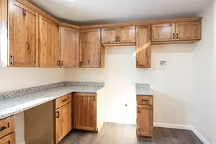 6631 Fascination Way, Hillsboro, OH 45133 - Photo 13