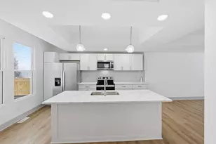 580 Kimball Pl, Columbus, OH 43205 - Photo 13